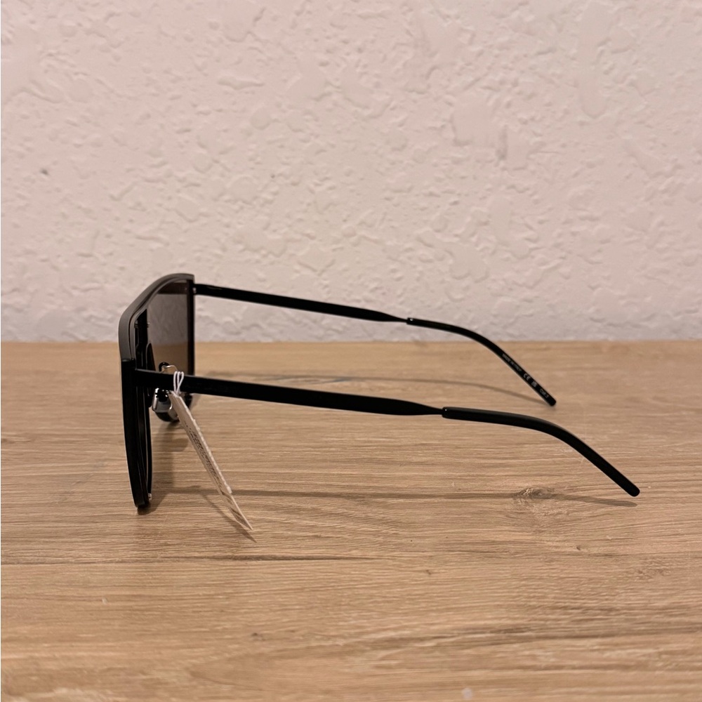 Saint Laurent SL1B 001 Mask 99mm Shield Sunglasses Black Unisex NWT Case - Picture 3 of 7